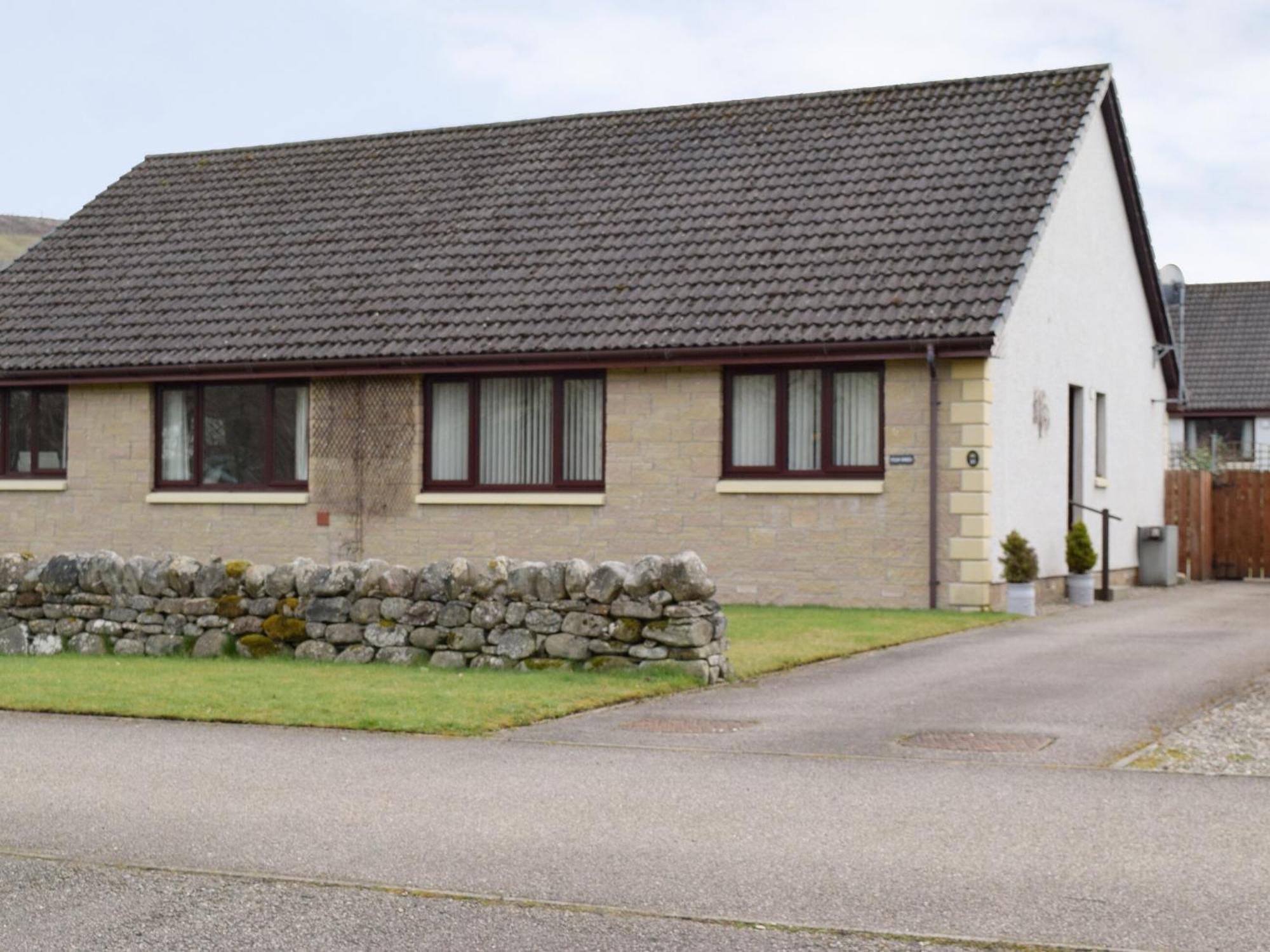 Four Winds Villa Drumnadrochit Eksteriør bilde
