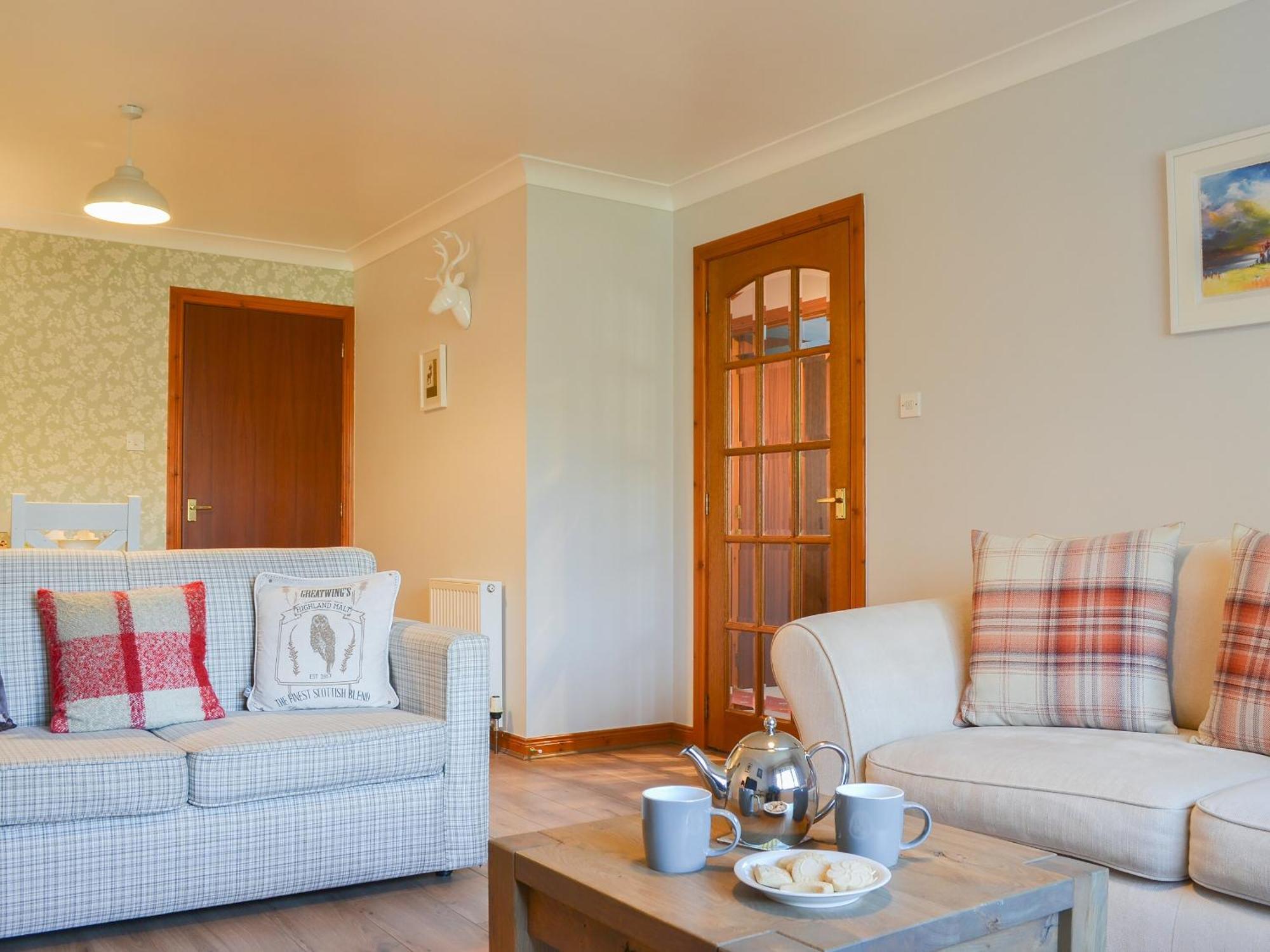 Four Winds Villa Drumnadrochit Eksteriør bilde